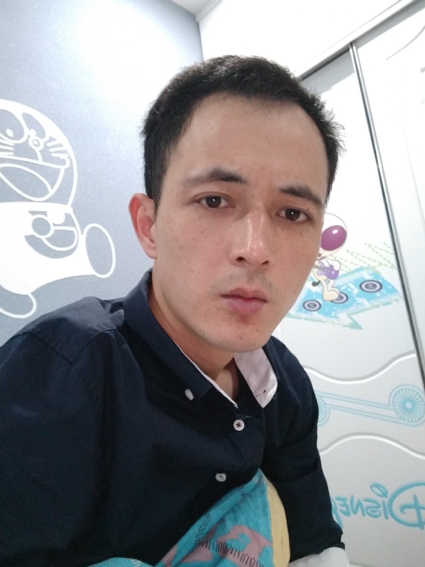 容晨的第一张照片--光泽相亲网