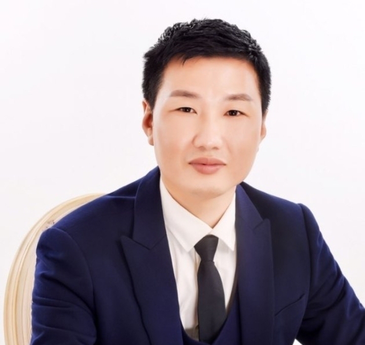 启程的第一张照片--光泽相亲网
