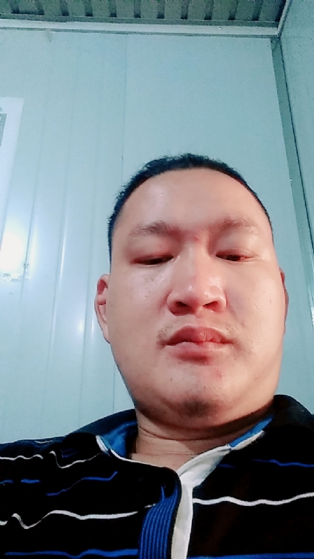 随缘随风的第一张照片--光泽相亲网