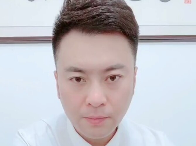 一叶知秋的第一张照片--光泽相亲网