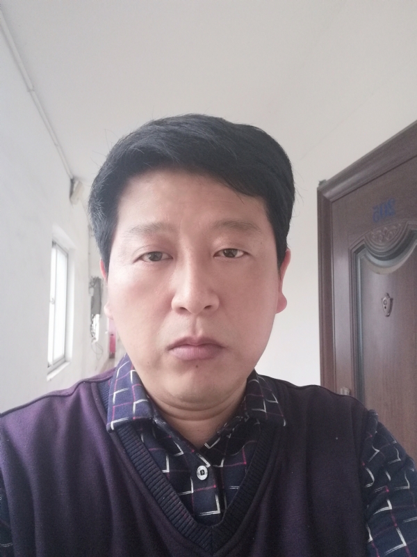 夜色温柔的第二张照片--光泽相亲网