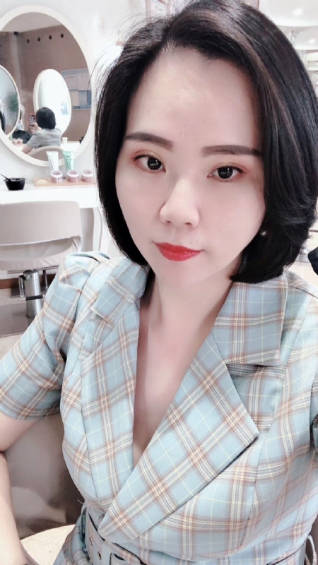 固执的第一张照片--光泽相亲网