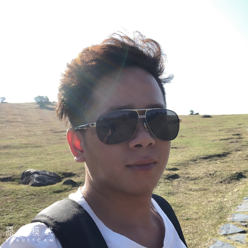 六个字的距离的第一张照片--光泽相亲网