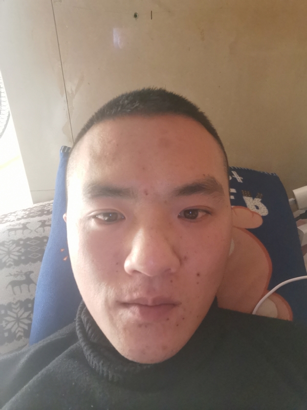 余生平凡的第一张照片--光泽相亲网