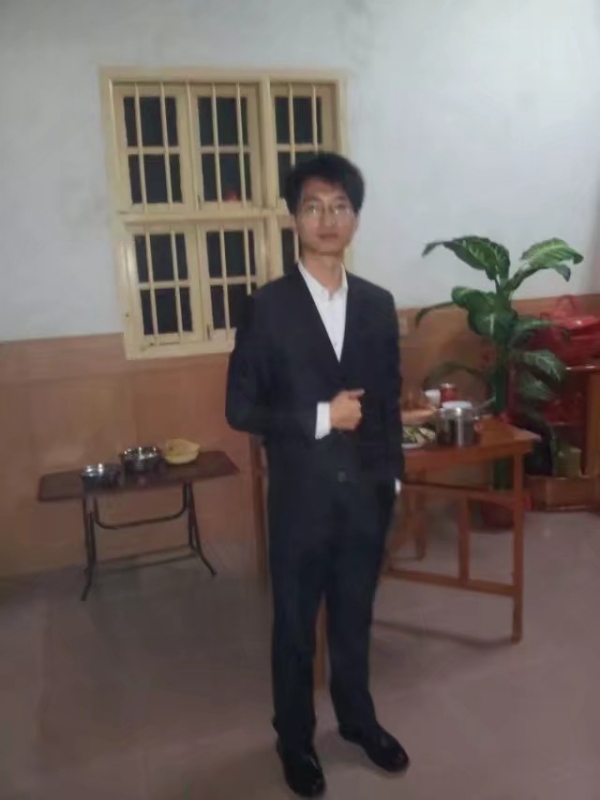 潇湘剑雨的第一张照片--光泽相亲网