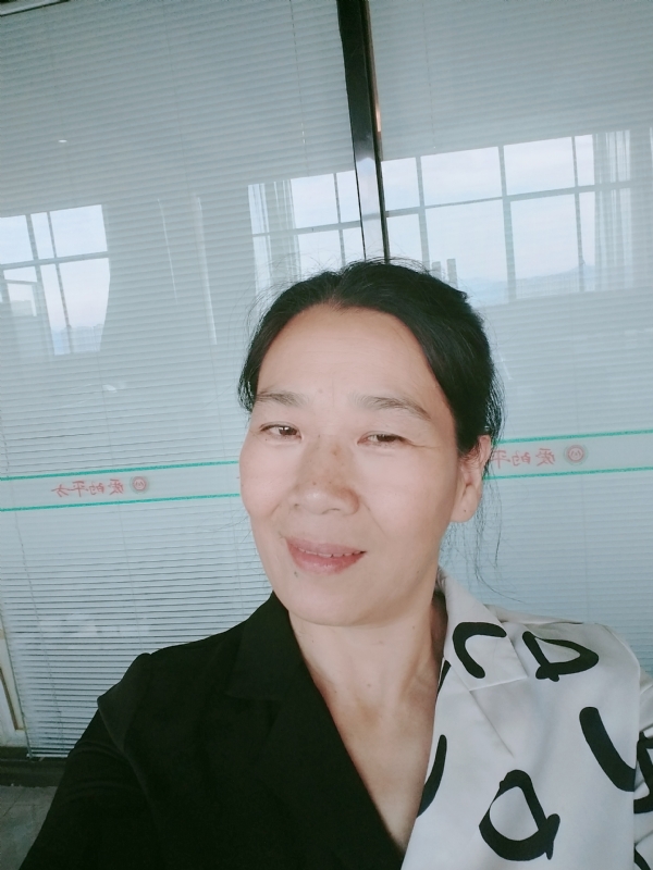 易莲的第一张照片--光泽相亲网