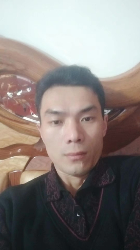 错把真心喂了狗的第四张照片--光泽相亲网