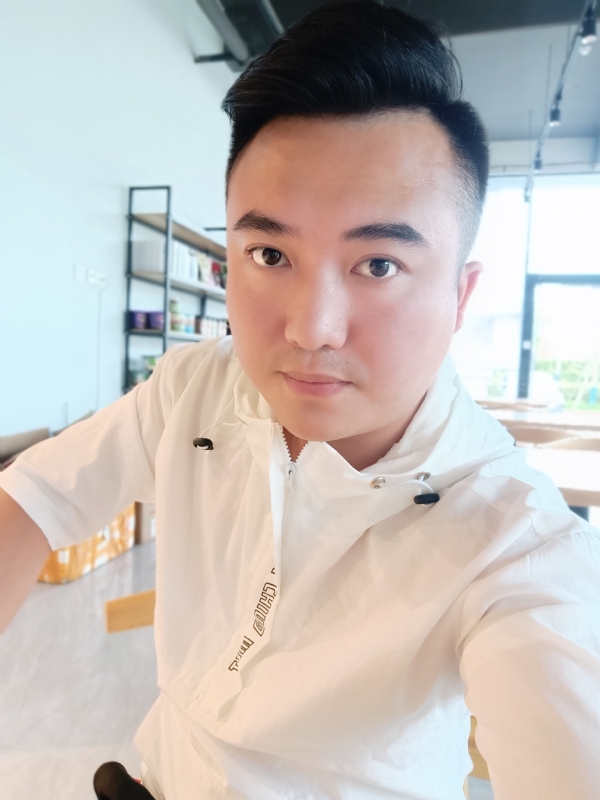 王先生的第一张照片--光泽相亲网