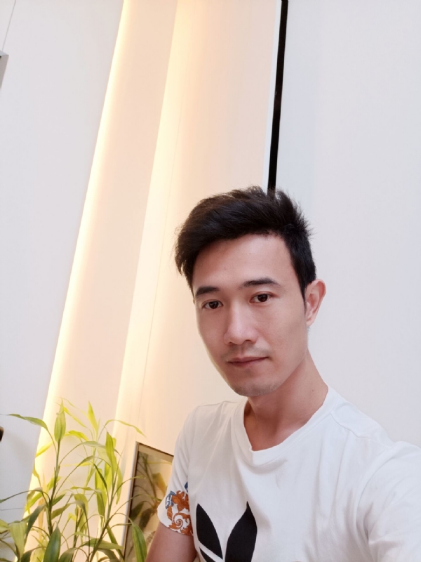 简的第一张照片--光泽相亲网