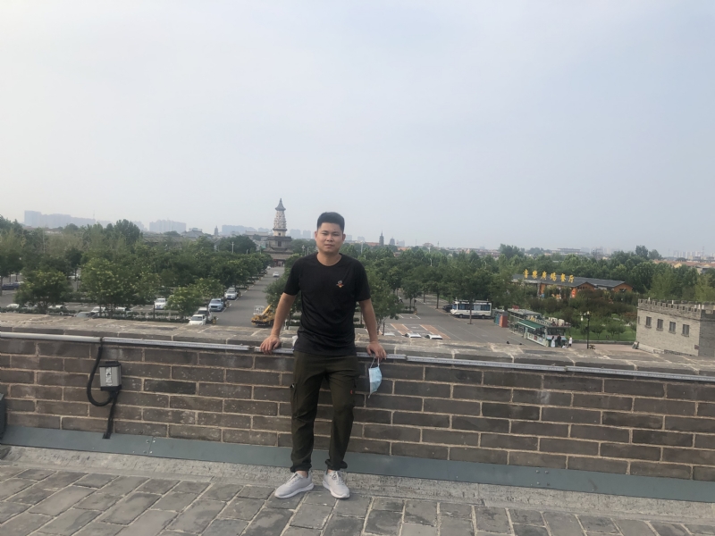 123.向左向右的第一张照片--光泽相亲网