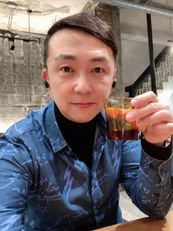 陈道明的第二张照片--光泽相亲网