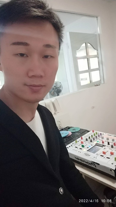 林锋的第三张照片--光泽相亲网