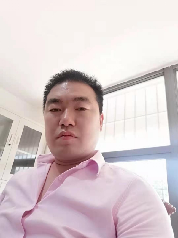 命运的打拼的第一张照片--光泽相亲网