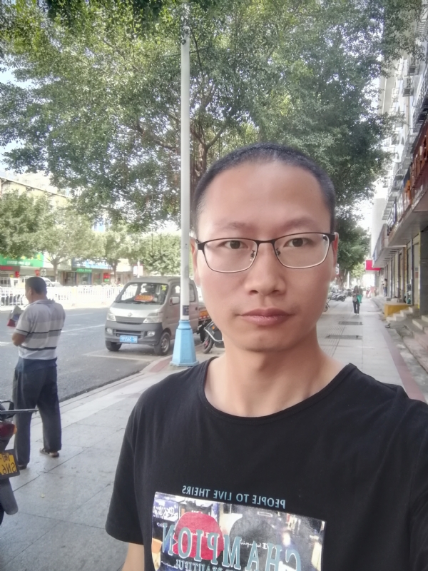 老虎的第一张照片--光泽相亲网