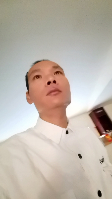 只影向谁去的第五张照片--光泽相亲网