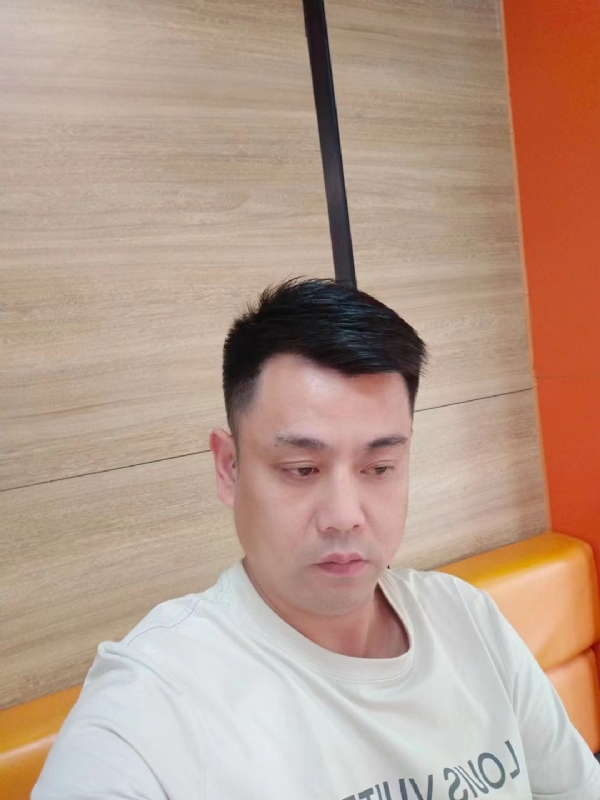 不知道的第三张照片--光泽相亲网