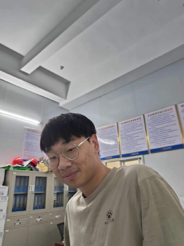 牛子弟的第一张照片--光泽相亲网