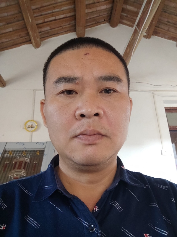 破碎的第一张照片--光泽相亲网